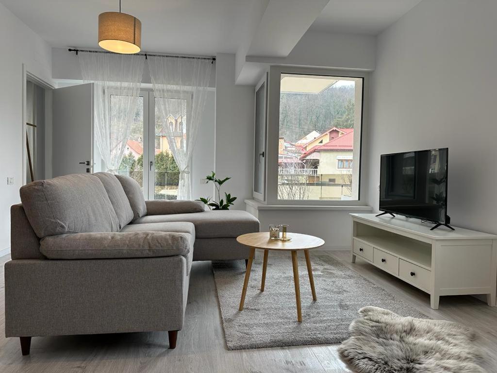 City Center Accommodation 111 Resita Eksteriør billede